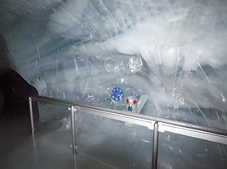 ユングフラウヨッホ：氷の宮殿