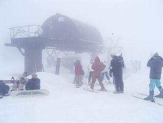 伊吹山スキー場：リフト乗り場